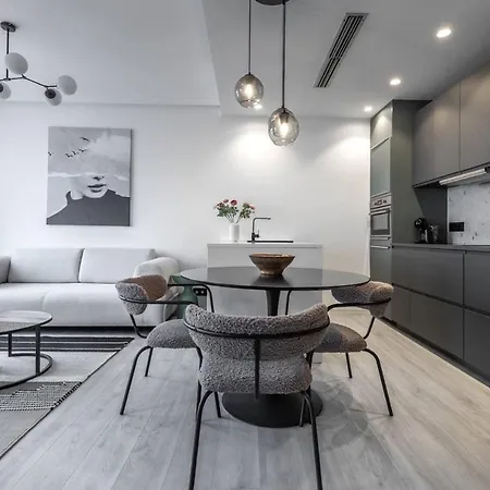 Acacia Tree 43 - Design Meets Comfort דירה *