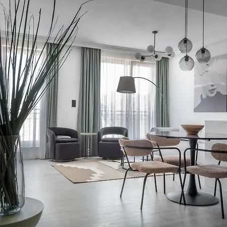 Acacia Tree 43 - Design Meets Comfort דירה