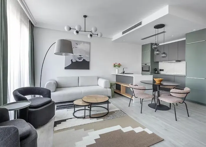 아파트 Acacia Tree 43 - Design Meets Comfort *