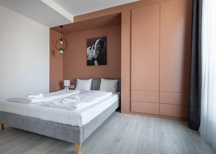 Acacia Tree 43 - Design Meets Comfort